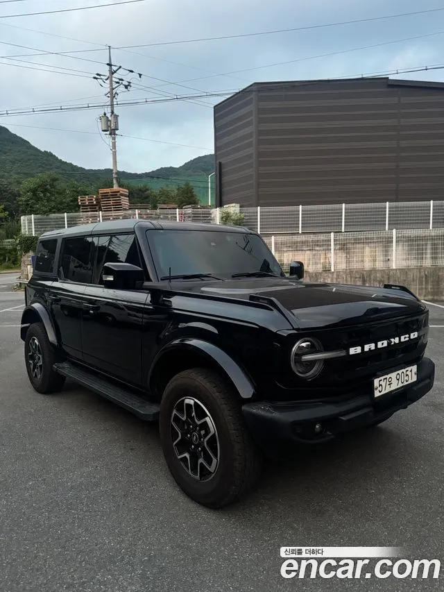 Ford Bronco 2022