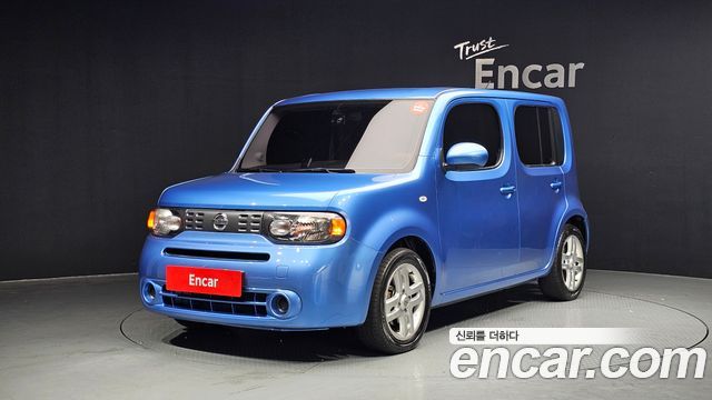 Nissan Cube 2012