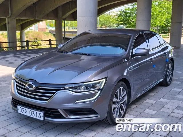 Renault SM6 2016