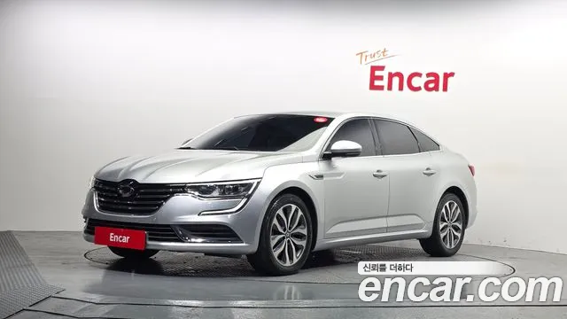 Renault SM6 2016