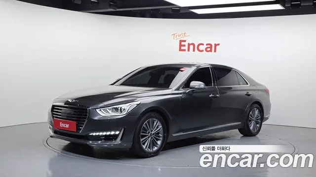 Genesis EQ900 2017