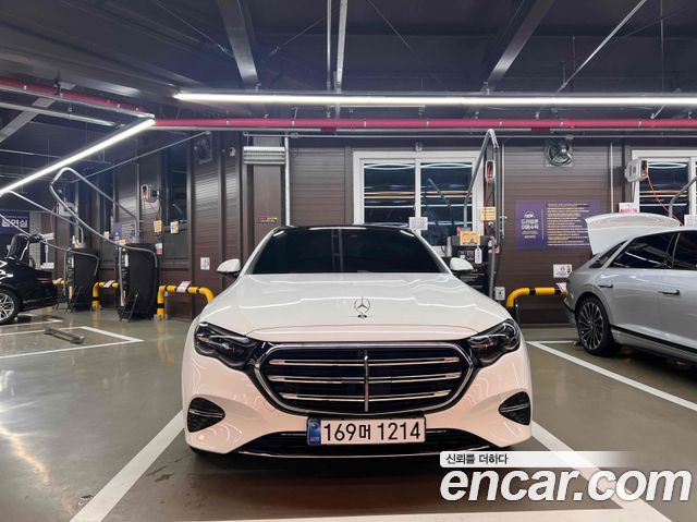 Mercedes-Benz E-Class 2026