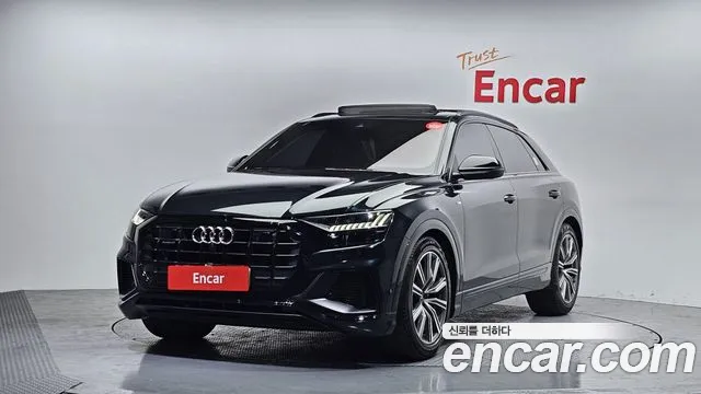 Audi Q8 2021
