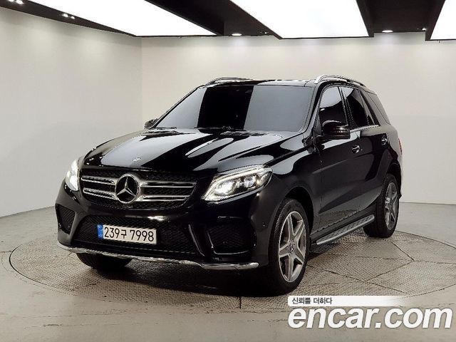 Mercedes-Benz GLE-Class 2016