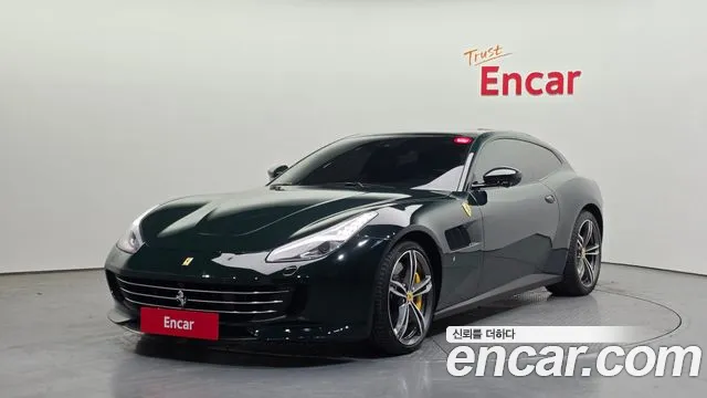 Ferrari GTC4 Lusso 2019