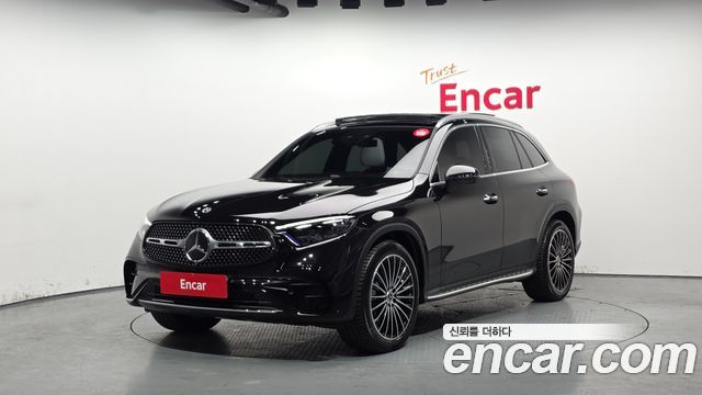 Mercedes-Benz GLC-Class 2025