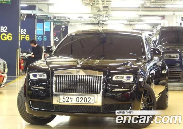 Rolls-Royce Ghost 2016