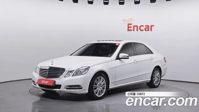 Mercedes-Benz E-Class 2011
