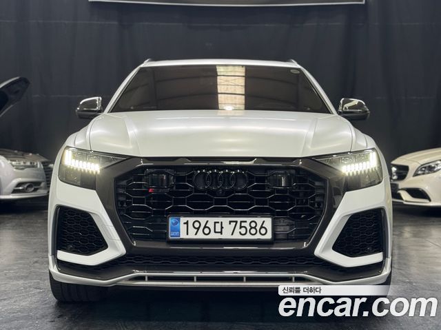 Audi RSQ8 2021