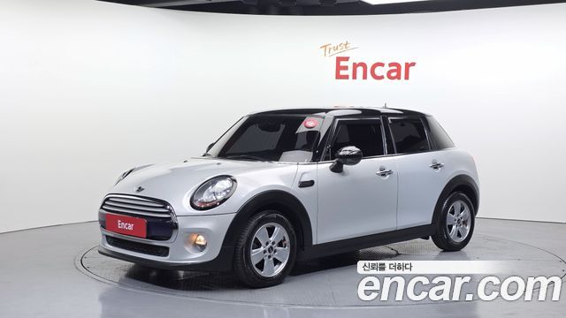 MINI Cooper 2015