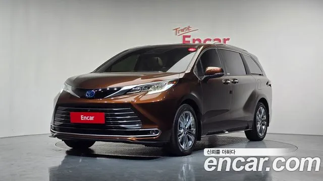 Toyota Sienna 2023