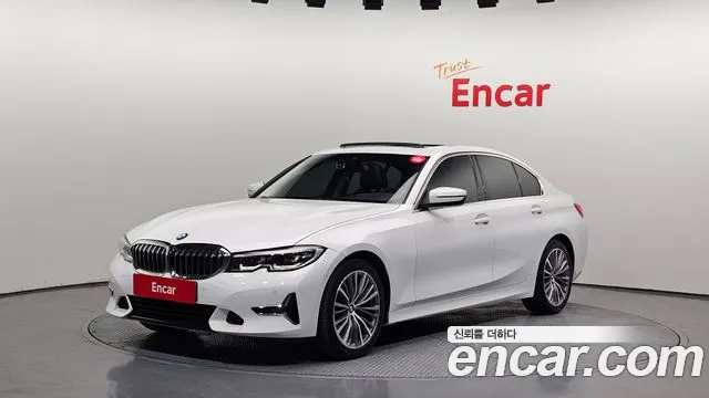 BMW 3-Series 2021