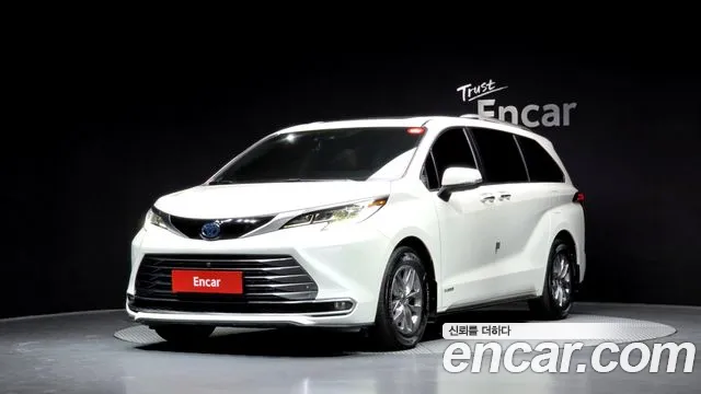 Toyota Sienna 2021