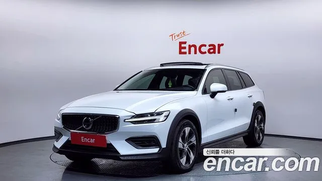 Volvo V60 2021