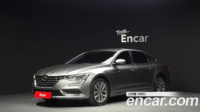 Renault SM6 2016