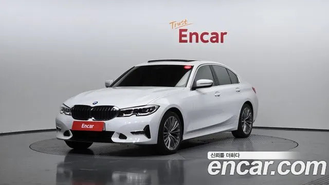 BMW 3-Series 2021
