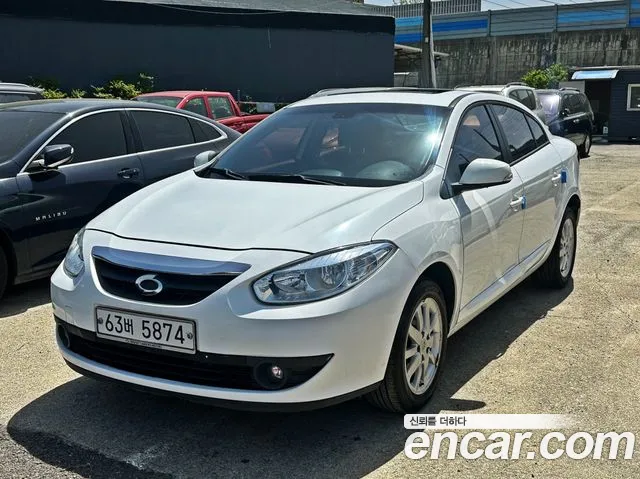 Renault SM3 2010