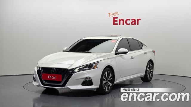 Nissan Altima 2019