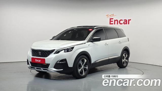 Peugeot 5008 2021