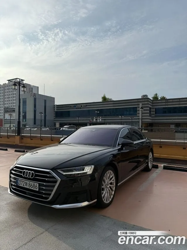 Audi A8 2021