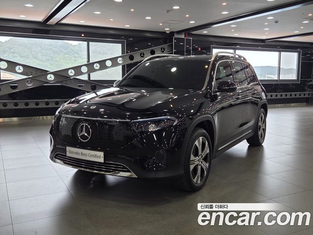 Mercedes-Benz EQB 2025