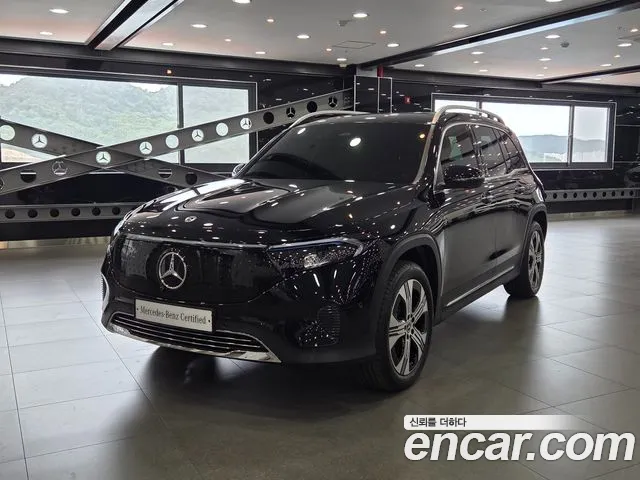 Mercedes-Benz EQB 2025