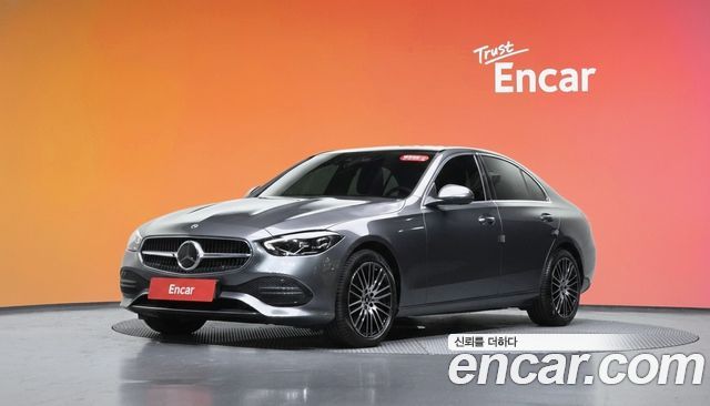 Mercedes-Benz C-Class 2022