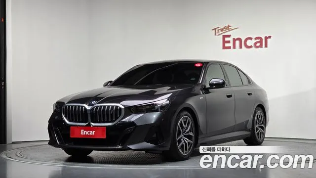 BMW i5 2024
