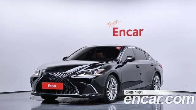 Lexus ES 2018