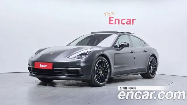 Porsche Panamera 2018