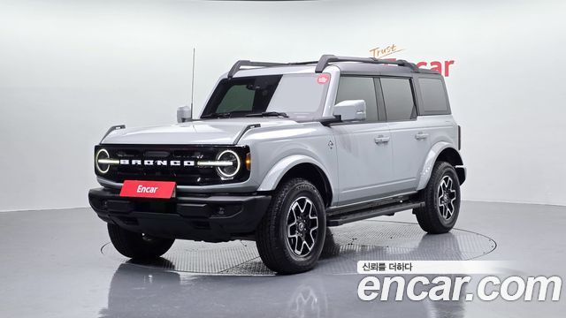Ford Bronco 2022