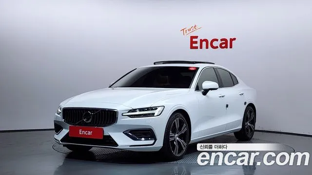 Volvo S60 2021