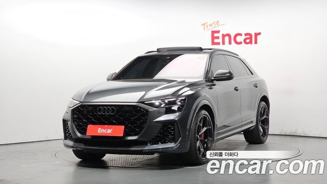 Audi RSQ8 2025