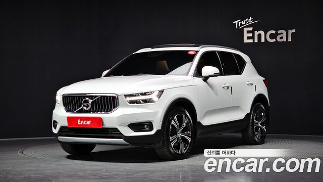 Volvo XC40 2021