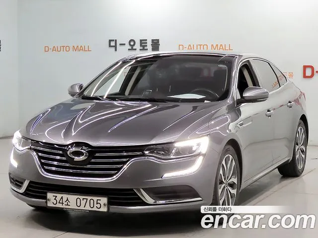 Renault SM6 2016