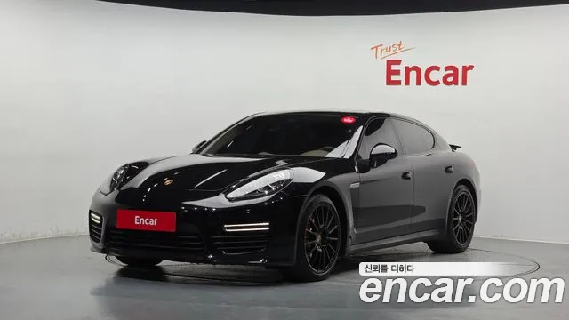 Porsche Panamera 2016