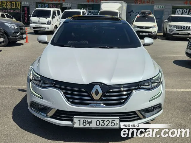Renault SM6 2016