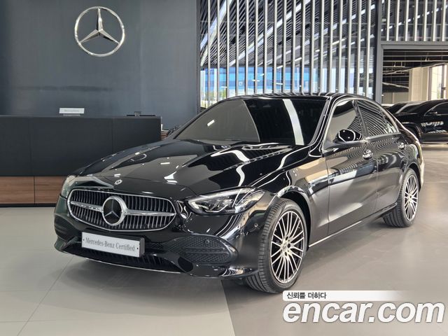 Mercedes-Benz C-Class 2024