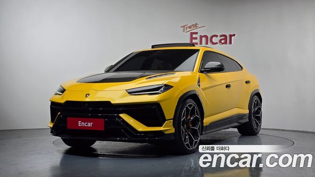 Lamborghini Urus 2024