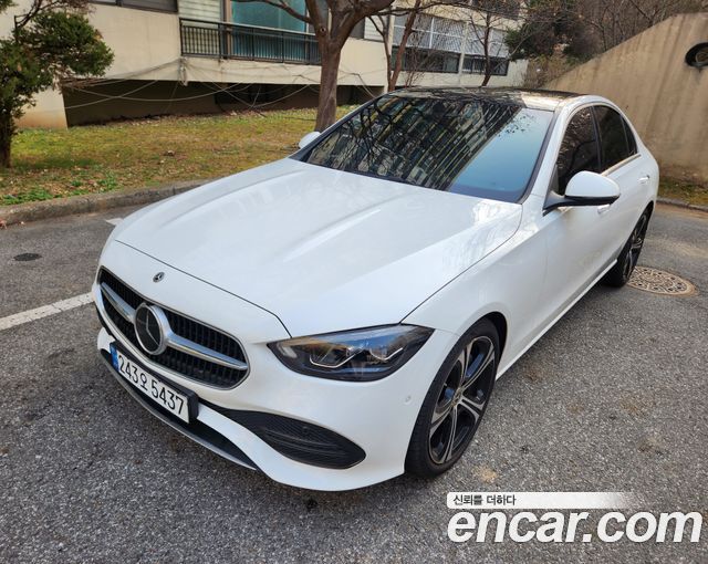 Mercedes-Benz C-Class 2023