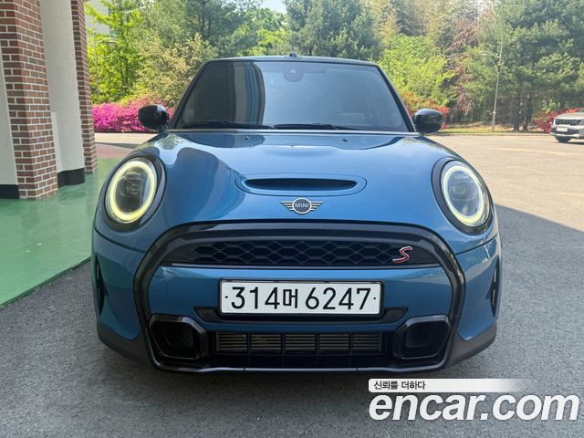 MINI Cooper Convertible 2023