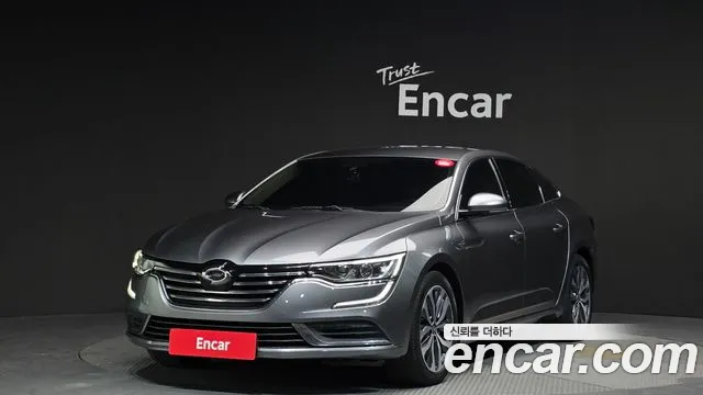 Renault SM6 2016
