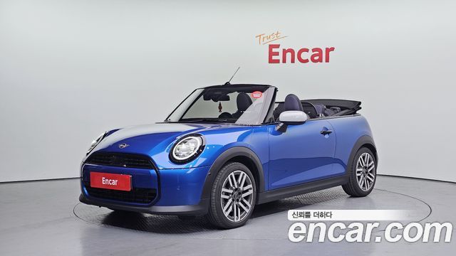 MINI Cooper Convertible 2025