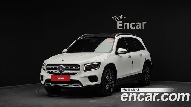 Mercedes-Benz GLB-Class 2020