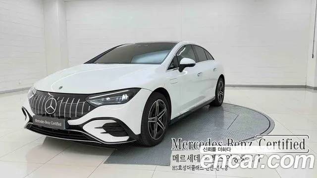 Mercedes-Benz EQE 2024