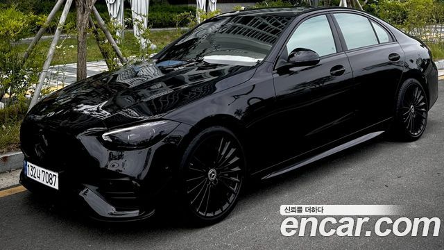 Mercedes-Benz C-Class 2024