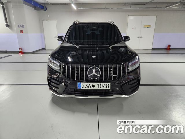 Mercedes-Benz GLB-Class 2025
