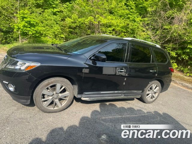 Nissan Pathfinder 2015