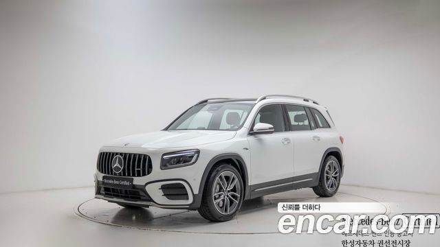 Mercedes-Benz GLB-Class 2025