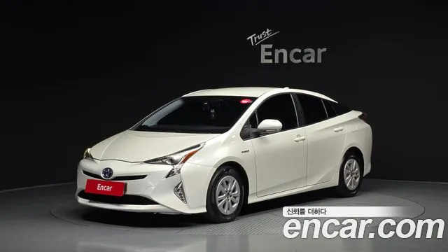 Toyota Prius 2016